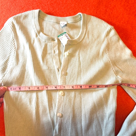 qua blue coord set with short sleeve ribbed cardigan and matching rib knit crop - Picture 7 of 10